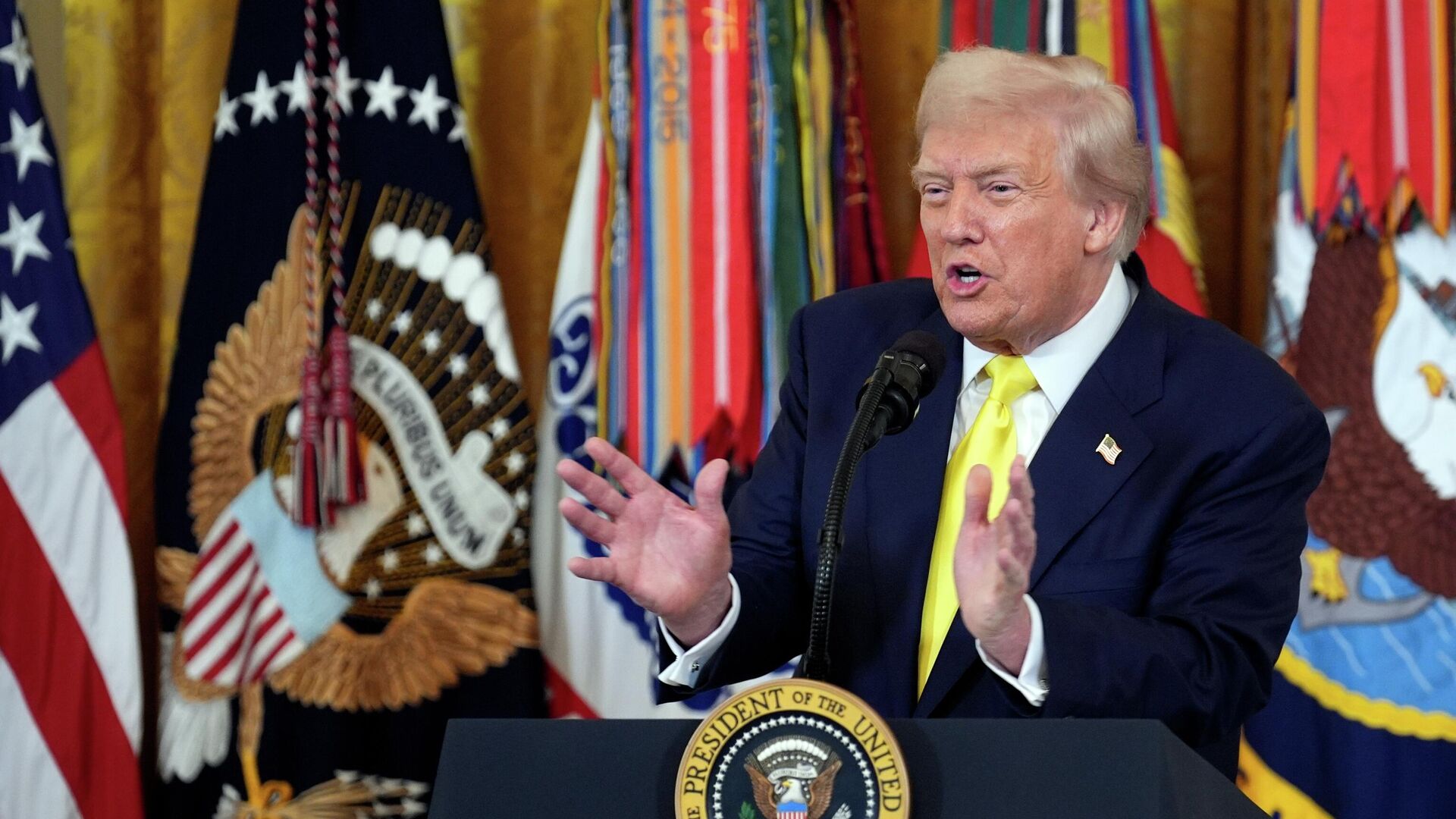 Трамп считает вероятность агрессии против Украины преувеличенной
